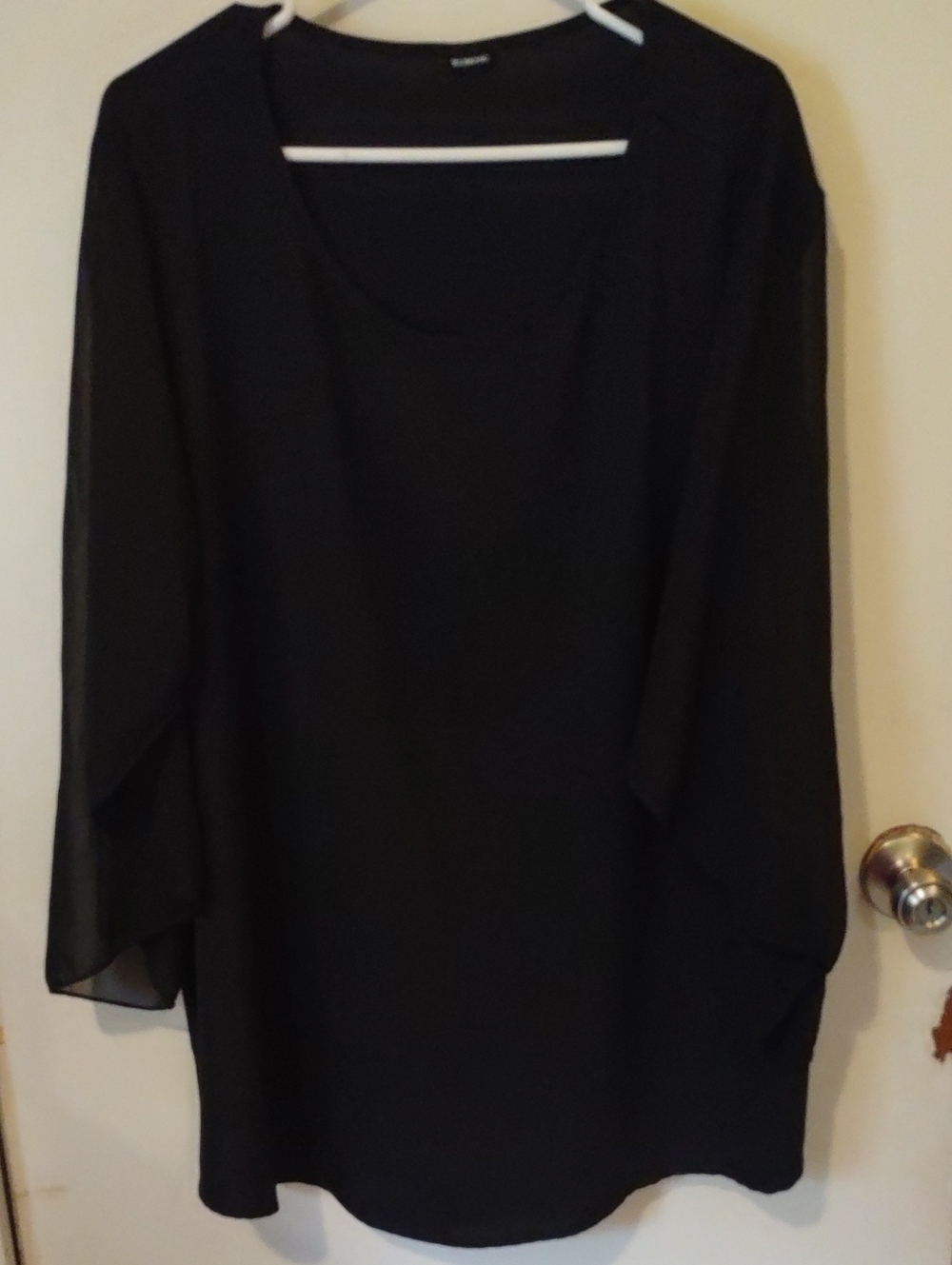 Black Women's Chiffon Sleeve Pullover Top 4x